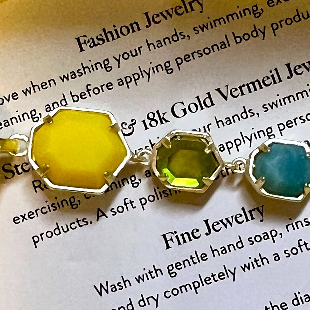 NWT Kendra Scott Darrell Necklace Ombré Stones Yellow Gold STUNNING & Amazing! - Picture 13 of 17